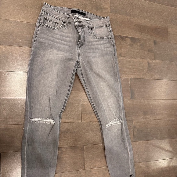 Joes Jeans - Mando- Mid-Rise Skinny Ankle Jean - Picture 12 of 12